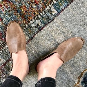 Donald J. Pliner tan mules